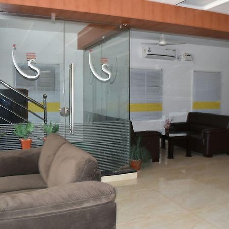 Hotel Surag Residency Tiruchirappalli Esterno foto