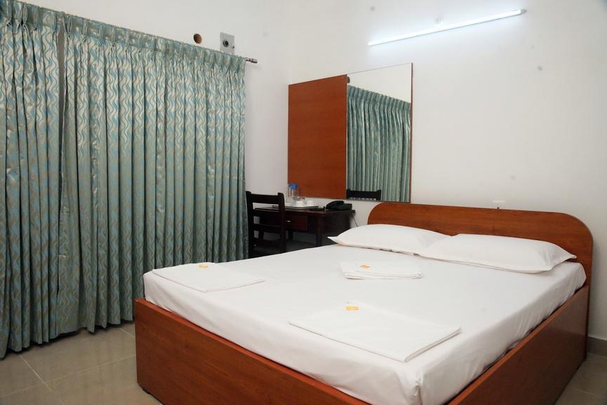 Hotel Surag Residency Tiruchirappalli Esterno foto
