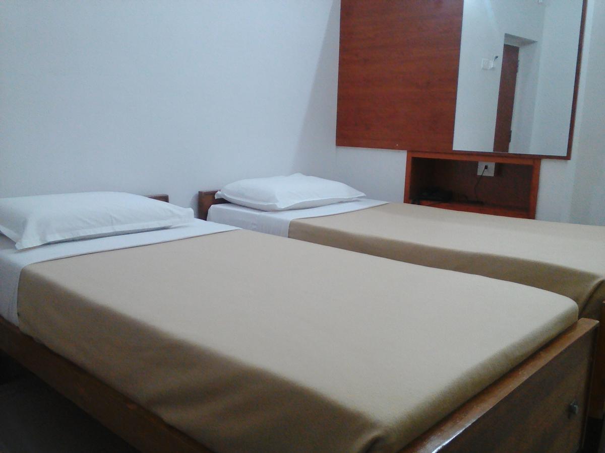 Hotel Surag Residency Tiruchirappalli Esterno foto